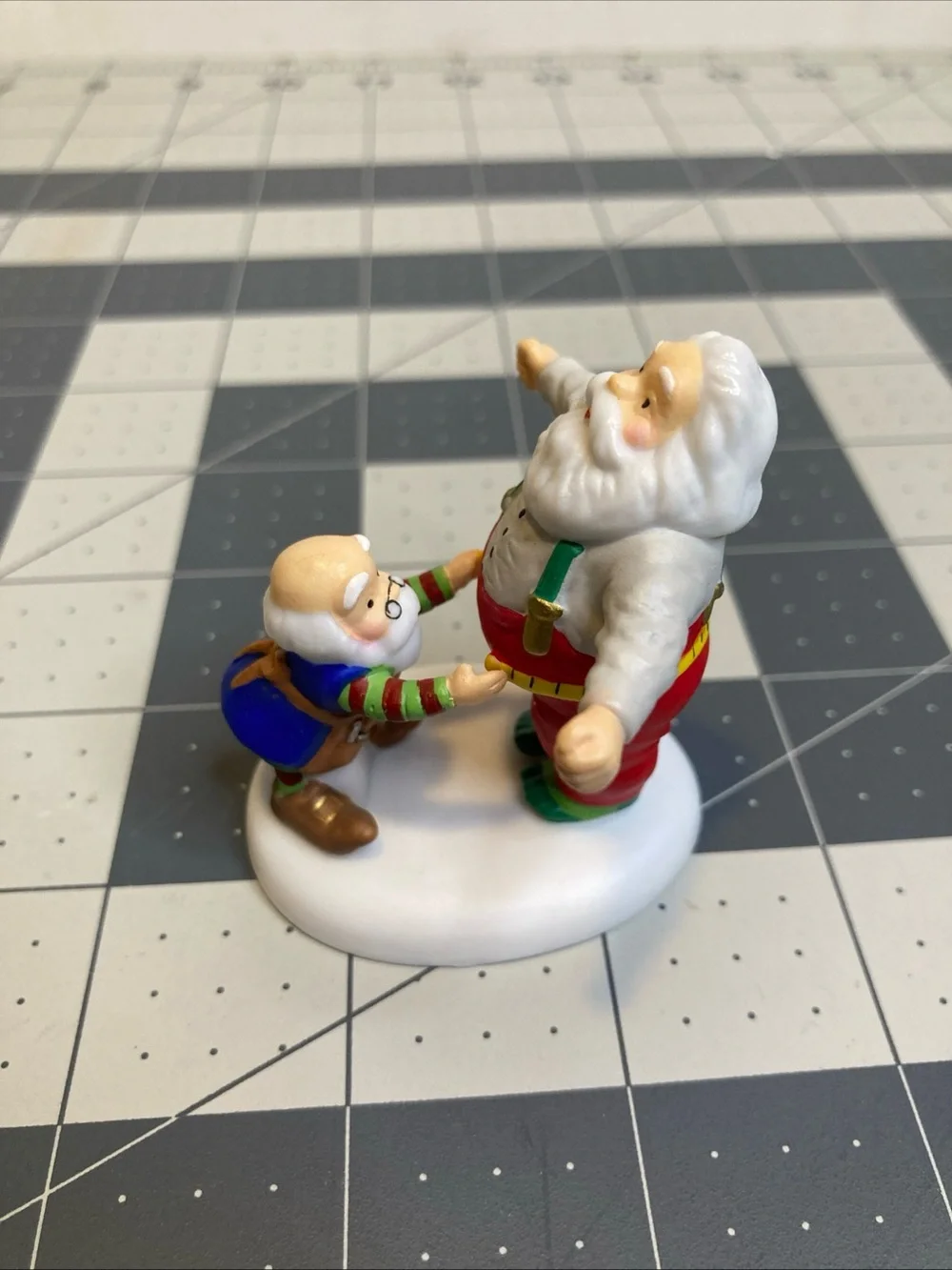 Dept 56 North Pole  Series Just the right size Santa Figurine